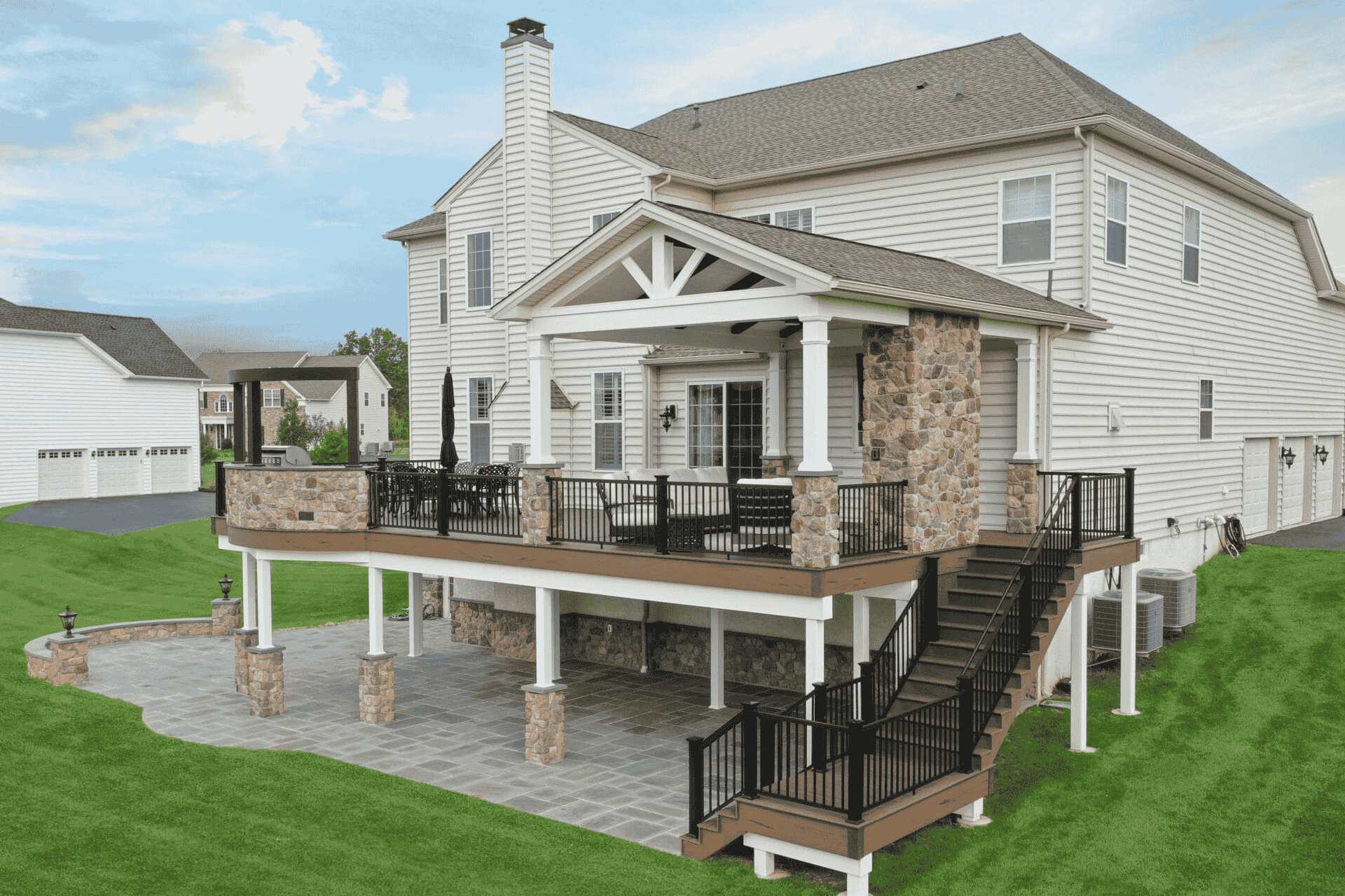 Bloomington Family Deck